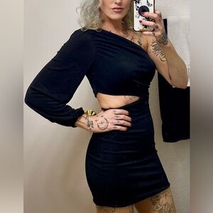 Elegant Black One-Shoulder Dress